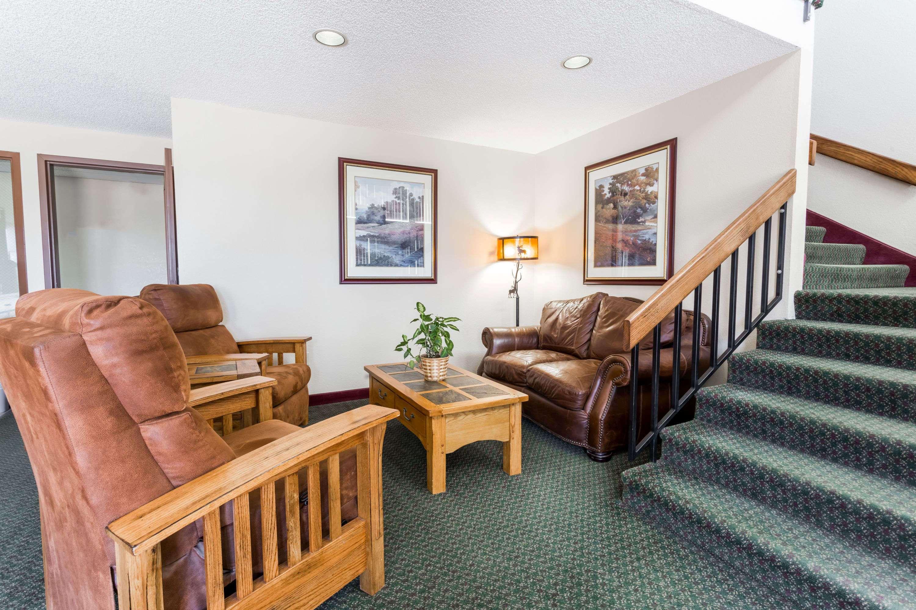 ซูเปอร์ 8 บาย วินด์แฮม ลูวิสตัน ออเบิร์น แอเรีย Hotel Lewistown ภายนอก รูปภาพ